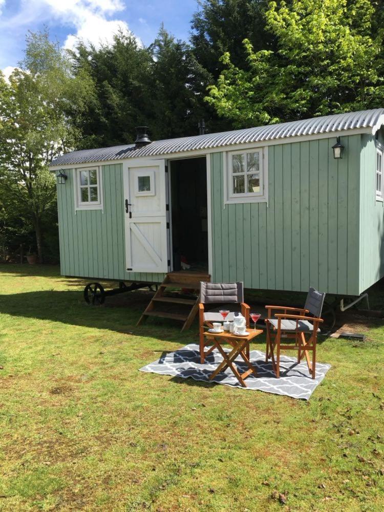 Jasmine The Shepherd Hut 伍德哈尔温泉水疗 外观 照片